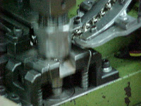 Máquina industrial en la línea de producción